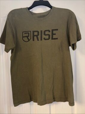 Logo Short-Sleeve Tee in Olive Green